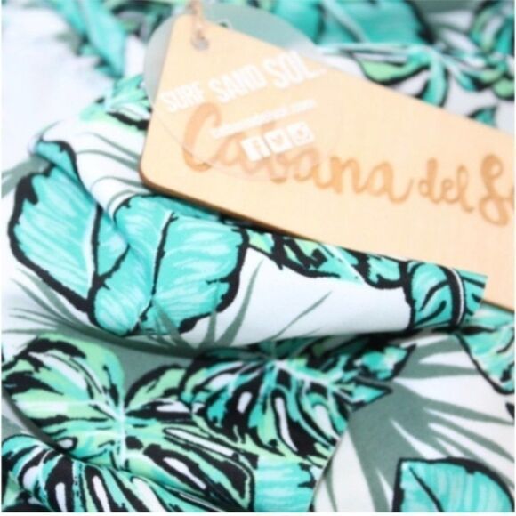 Cabana Del Sol Sz M All A-Flutter 1-piece women's green and white Swimsuit - Picture 7 of 9